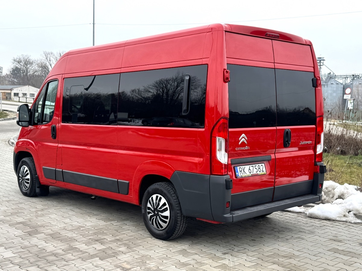 Citroën Jumper 9 osobowy 2.0 HDI 131KM Nawiewy Tylne LED Bezwypadkowy Niski przebieg - Микробус, Пътнически бус: снимка 5 Citroën Jumper 9 osobowy 2.0 HDI 131KM Nawiewy Tylne LED Bezwypadkowy Niski przebieg - Микробус, Пътнически бус: снимка 5
