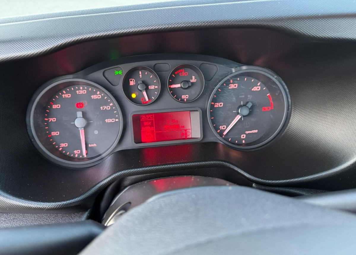Iveco Daily 3.0 160KM Rok 2022 55 tys km przebiegu AUTOLAWETA Najazd laweta - Автовоз камион: снимка 5 Iveco Daily 3.0 160KM Rok 2022 55 tys km przebiegu AUTOLAWETA Najazd laweta - Автовоз камион: снимка 5