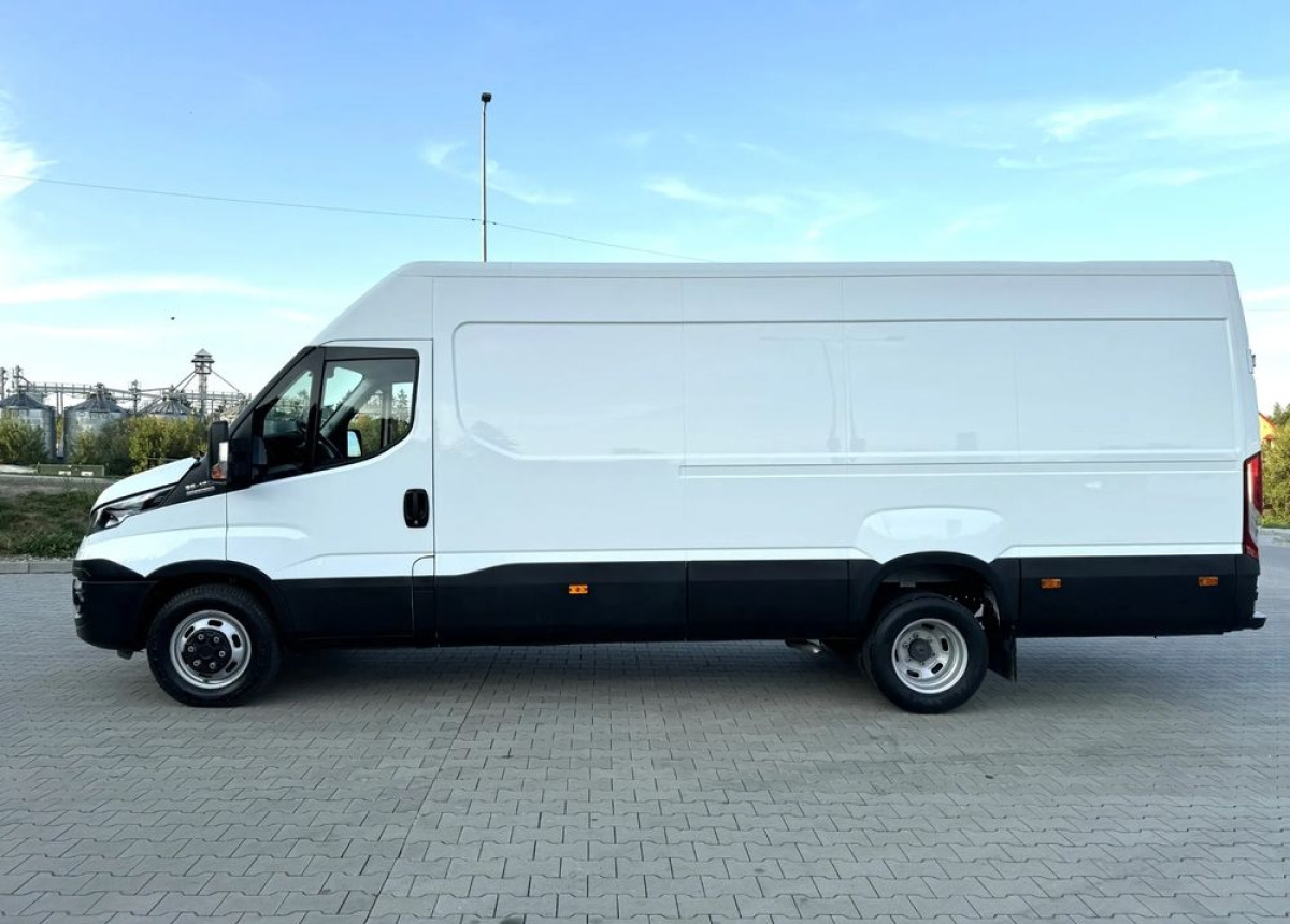 Товарен бус Iveco Daily L4H2 MAX Blizniak Hi-Matic 123 tys przebieg JAK NOWY Klimatronic: снимка 15