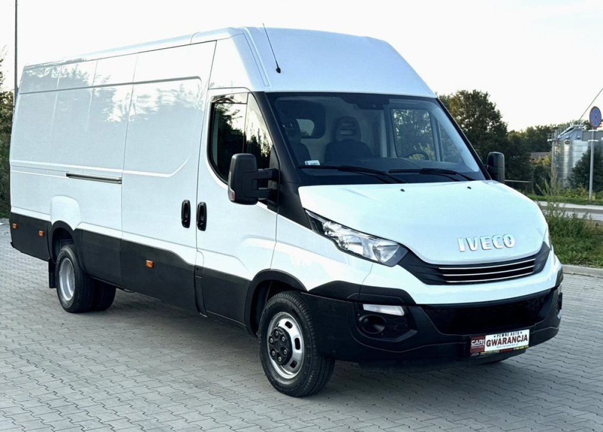 Товарен бус Iveco Daily L4H2 MAX Blizniak Hi-Matic 123 tys przebieg JAK NOWY Klimatronic: снимка 19