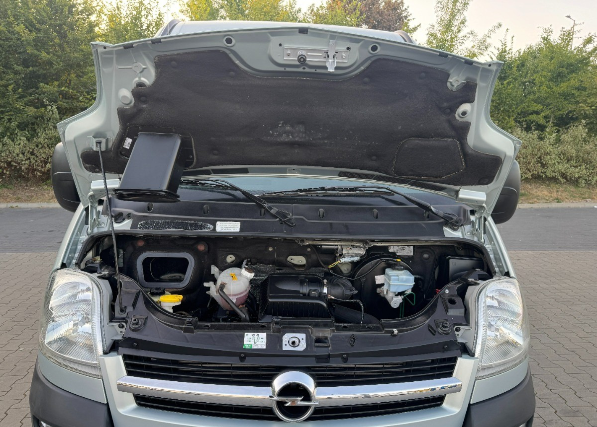 Opel Movano L2H2 2.5 DCI 194 tys przebieg BEZWYPADKOWY Serwisowany Z Niemiec - Товарен бус: снимка 5 Opel Movano L2H2 2.5 DCI 194 tys przebieg BEZWYPADKOWY Serwisowany Z Niemiec - Товарен бус: снимка 5