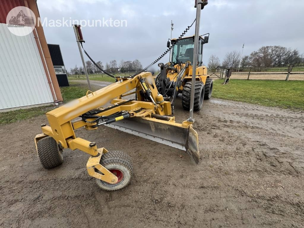 AP Twister lll 2600 - Грейдер: снимка 1 AP Twister lll 2600 - Грейдер: снимка 1