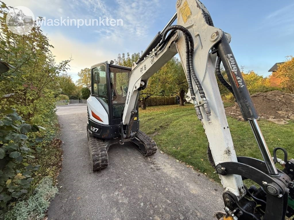Bobcat E 27 + Släp - Мини багер: снимка 3 Bobcat E 27 + Släp - Мини багер: снимка 3