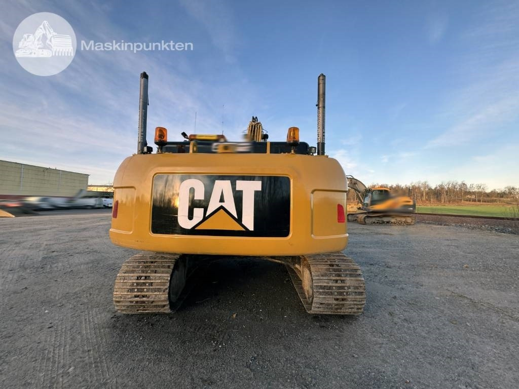 CAT 324 D L - Верижен багер: снимка 3 CAT 324 D L - Верижен багер: снимка 3