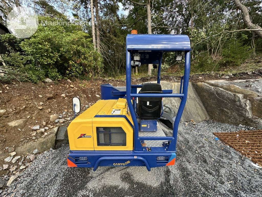 Canycom S 300 - Мини самосвал: снимка 5 Canycom S 300 - Мини самосвал: снимка 5