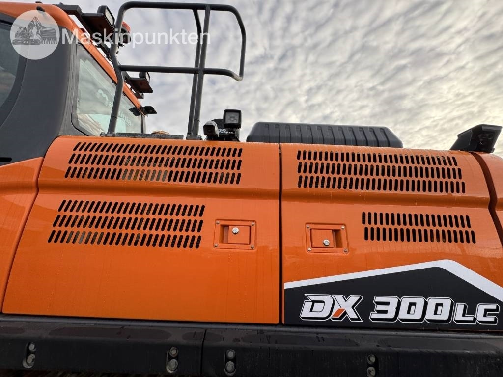 Верижен багер Doosan DX 300 LC: снимка 31
