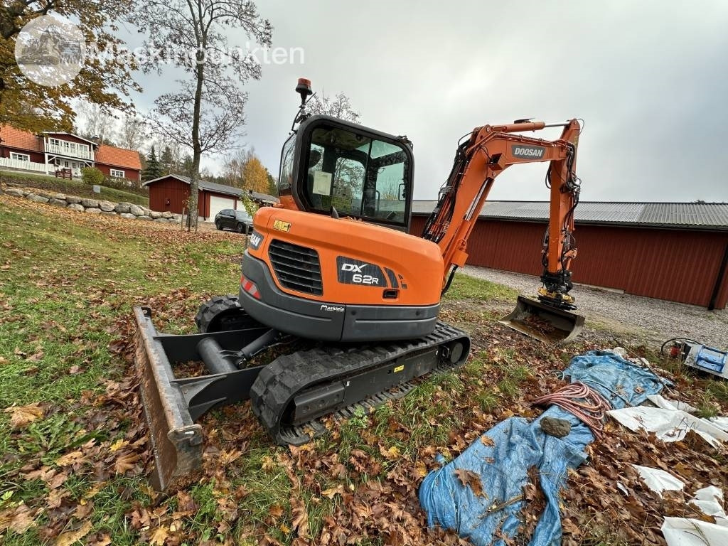 Doosan DX 62 R - Мини багер: снимка 4 Doosan DX 62 R - Мини багер: снимка 4