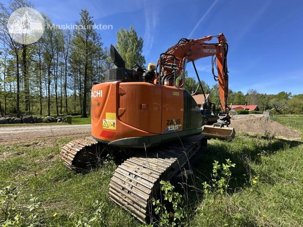 Hitachi ZX 135 US-6 - Верижен багер: снимка 5 Hitachi ZX 135 US-6 - Верижен багер: снимка 5