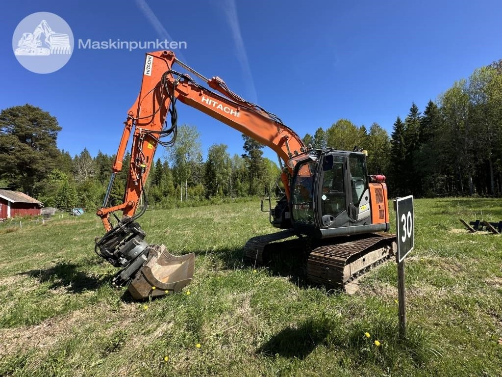 Hitachi ZX 135 US-6 - Верижен багер: снимка 1 Hitachi ZX 135 US-6 - Верижен багер: снимка 1