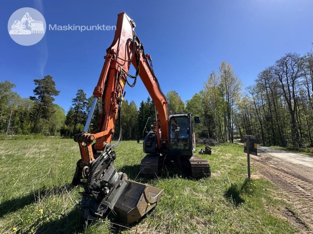 Hitachi ZX 135 US-6 - Верижен багер: снимка 3 Hitachi ZX 135 US-6 - Верижен багер: снимка 3