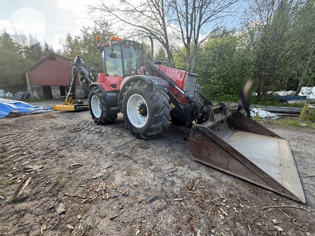 Huddig 1260 B - Багер-товарач: снимка 5 Huddig 1260 B - Багер-товарач: снимка 5