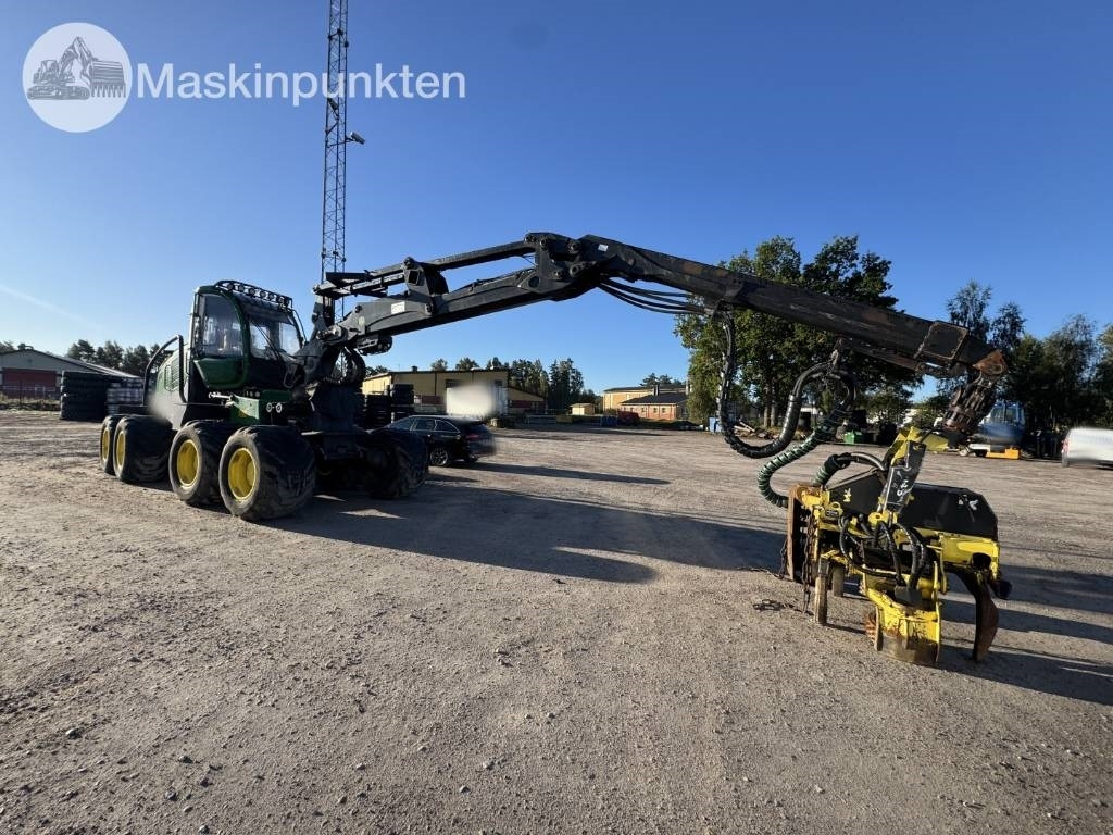 John Deere 1270 E - Харвестер: снимка 4 John Deere 1270 E - Харвестер: снимка 4