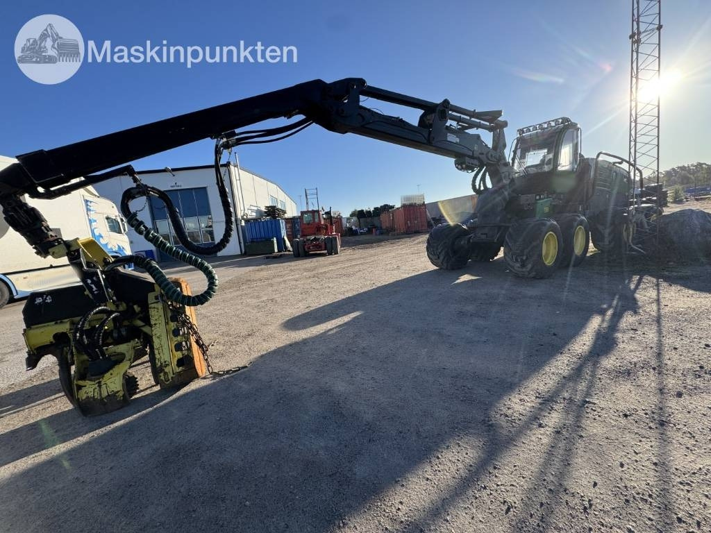 John Deere 1270 E - Харвестер: снимка 1 John Deere 1270 E - Харвестер: снимка 1