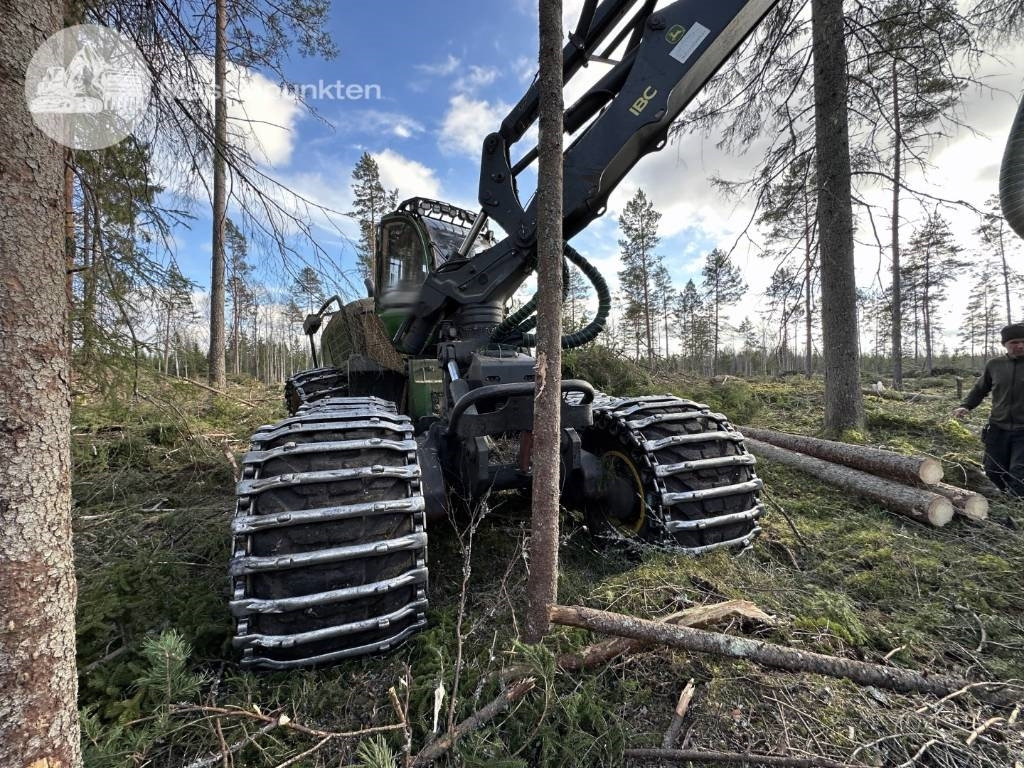 John Deere 1470 G - Харвестер: снимка 4 John Deere 1470 G - Харвестер: снимка 4