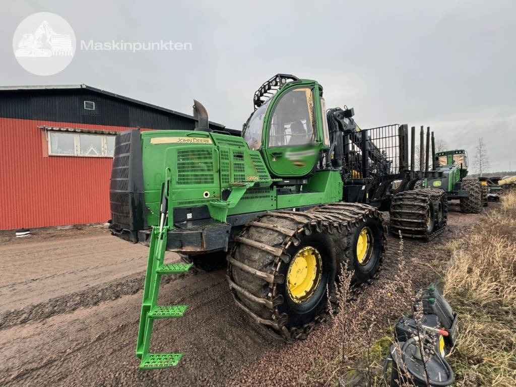 John Deere 1910 G - Форвардер: снимка 3 John Deere 1910 G - Форвардер: снимка 3