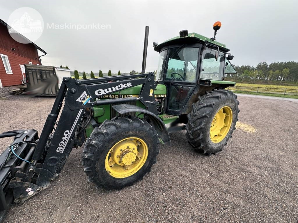 John Deere 2140 - Трактор: снимка 1 John Deere 2140 - Трактор: снимка 1