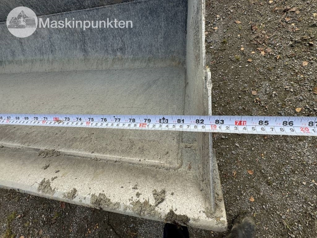 Трактор John Deere 5075 E: снимка 42