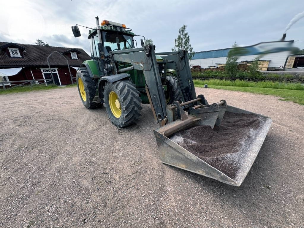 John Deere 7600 - Трактор: снимка 1 John Deere 7600 - Трактор: снимка 1