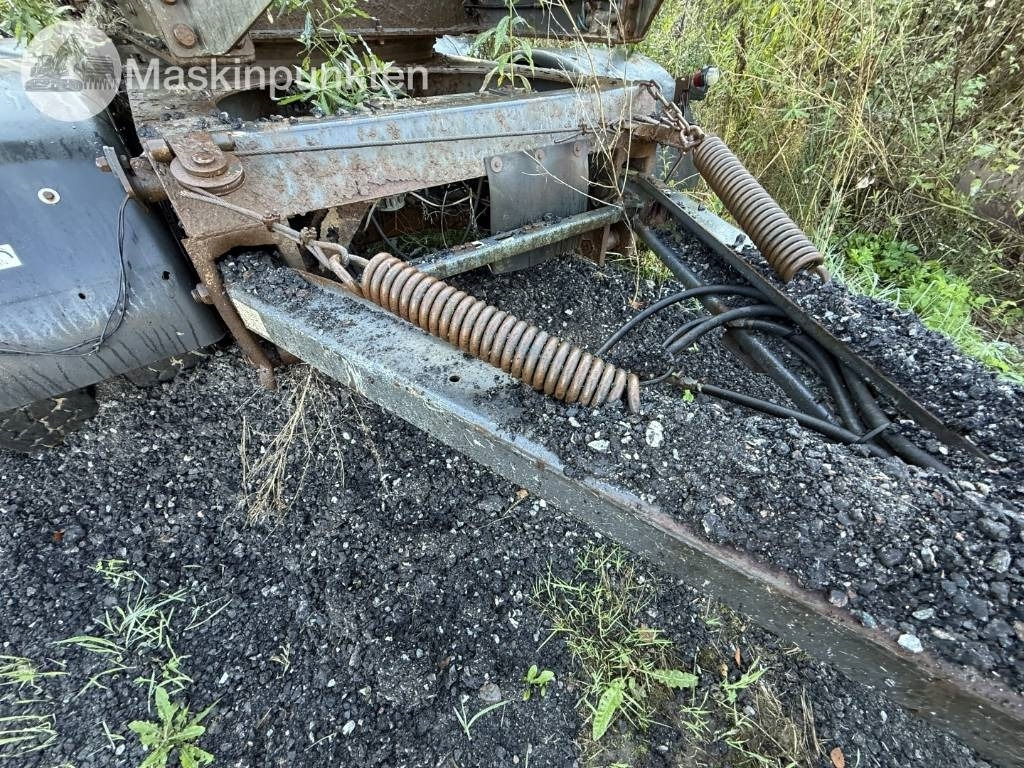 Jyki V 42 T0  - Ремарке за дърва: снимка 5 Jyki V 42 T0  - Ремарке за дърва: снимка 5