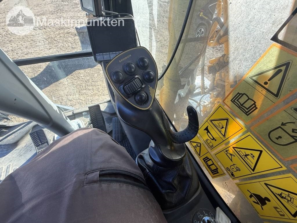 Лизинг на Komatsu PW 160  Komatsu PW 160: снимка 44