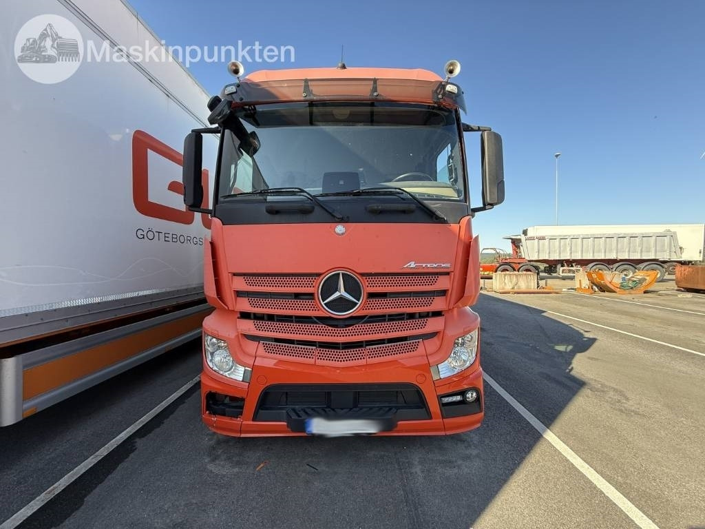 Mercedes-Benz Actros 2551 - Рефрижератор камион: снимка 2 Mercedes-Benz Actros 2551 - Рефрижератор камион: снимка 2