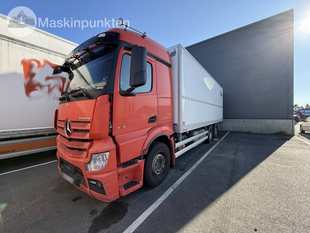 Mercedes-Benz Actros 2551 - Рефрижератор камион: снимка 1 Mercedes-Benz Actros 2551 - Рефрижератор камион: снимка 1
