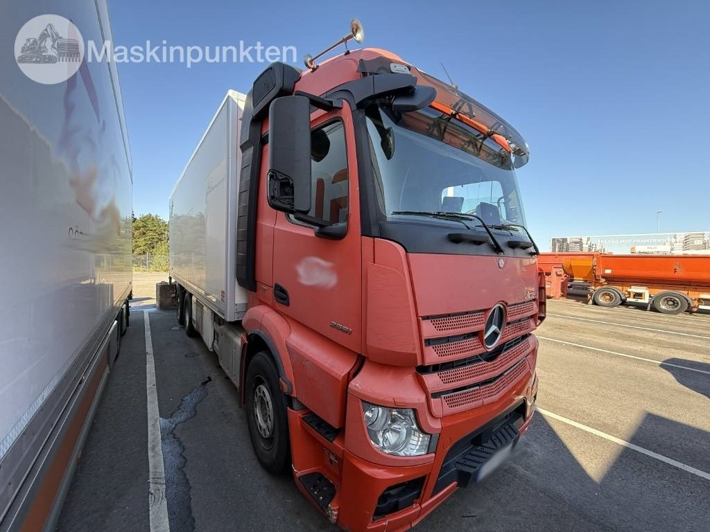 Mercedes-Benz Actros 2551 - Рефрижератор камион: снимка 3 Mercedes-Benz Actros 2551 - Рефрижератор камион: снимка 3