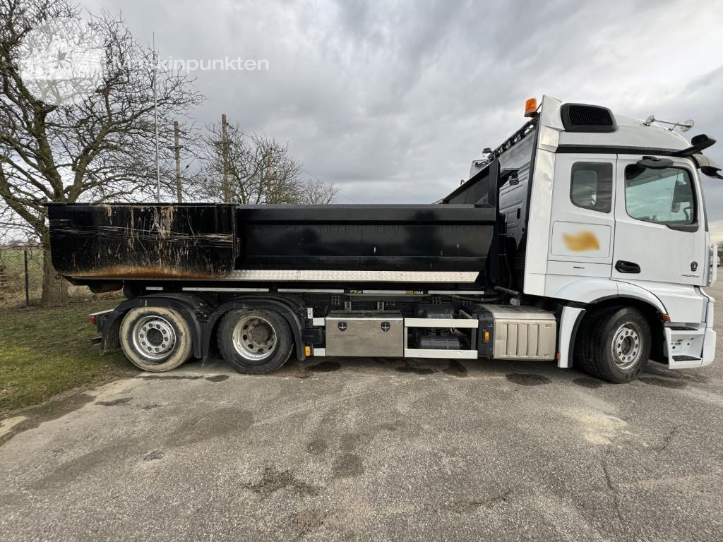 Mercedes-Benz Actros 2553 L - Мултилифт с кука камион: снимка 5 Mercedes-Benz Actros 2553 L - Мултилифт с кука камион: снимка 5