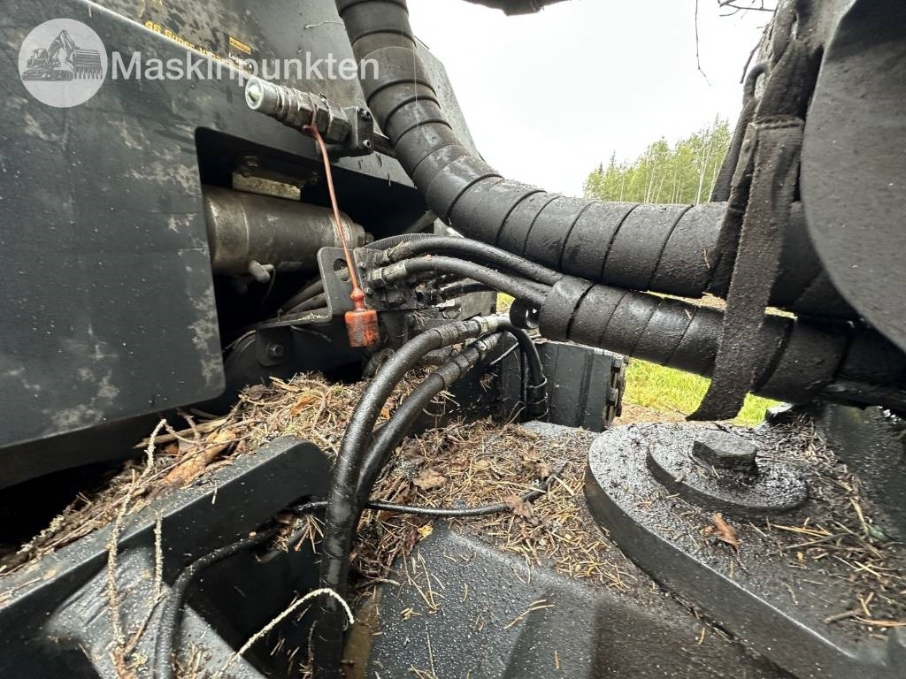 Форвардер Ponsse Elephant King: снимка 28 Форвардер Ponsse Elephant King: снимка 28