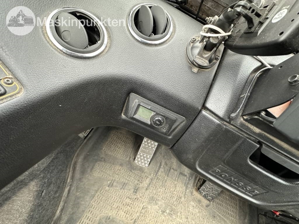 Форвардер Ponsse Elephant King: снимка 22 Форвардер Ponsse Elephant King: снимка 22