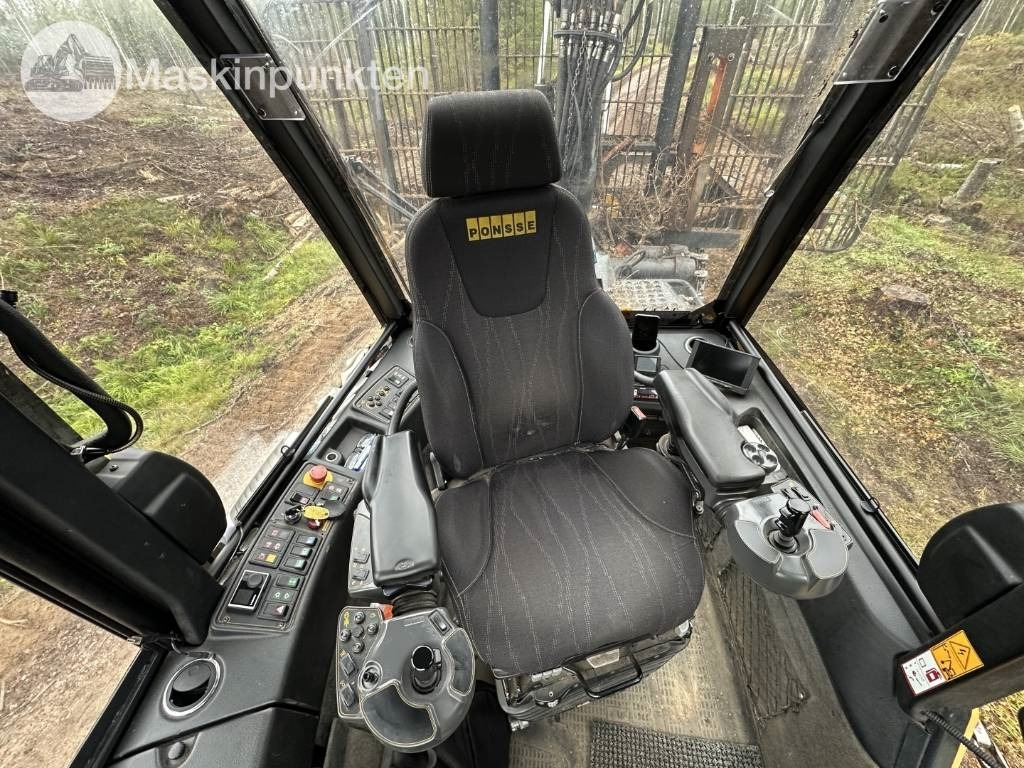 Форвардер Ponsse Elephant King: снимка 14 Форвардер Ponsse Elephant King: снимка 14