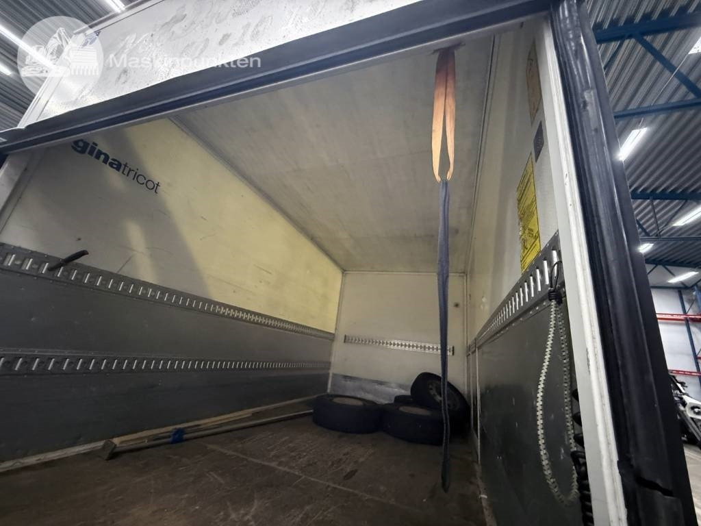 Лекотоварен автомобил фургон Renault Master 150 DCI: снимка 34