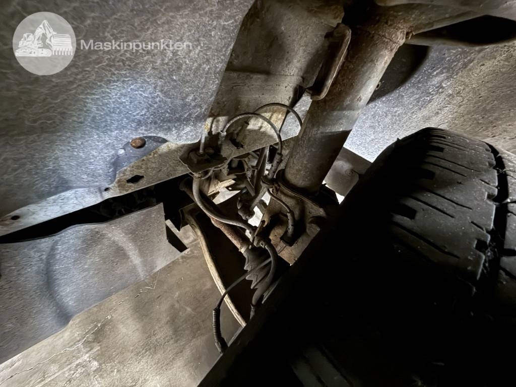 Лекотоварен автомобил фургон Renault Master 150 DCI: снимка 45