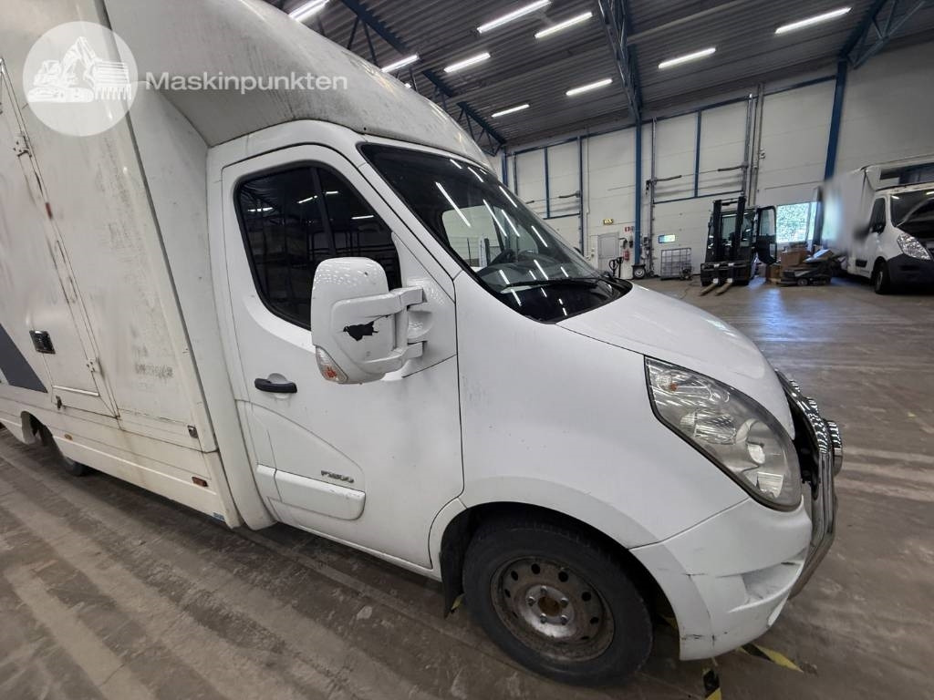 Лекотоварен автомобил фургон Renault Master 150 DCI: снимка 28