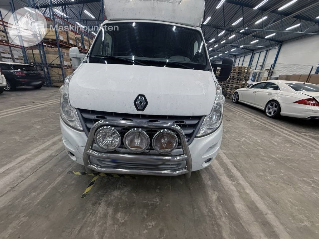 Лекотоварен автомобил фургон Renault Master 150 DCI: снимка 25