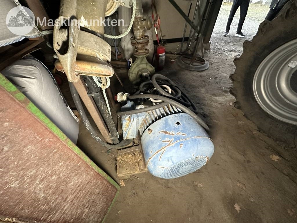 Rosenqvists Bevattningspump med elmotor - Напоителна система: снимка 3 Rosenqvists Bevattningspump med elmotor - Напоителна система: снимка 3