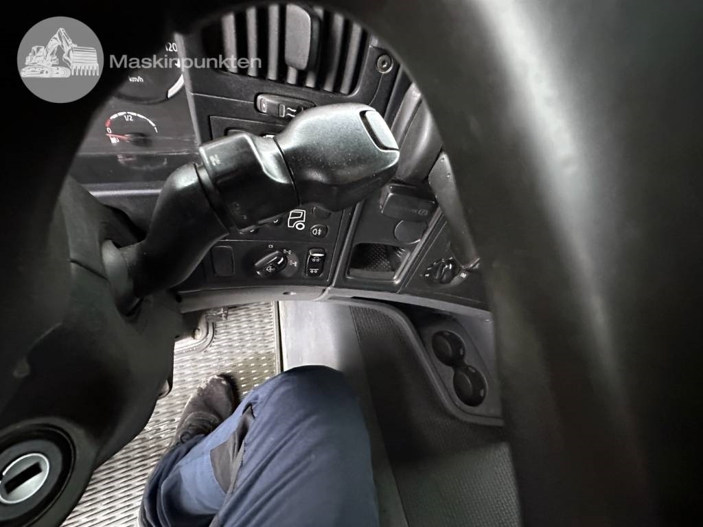 Лизинг на Scania G 490  Scania G 490: снимка 22