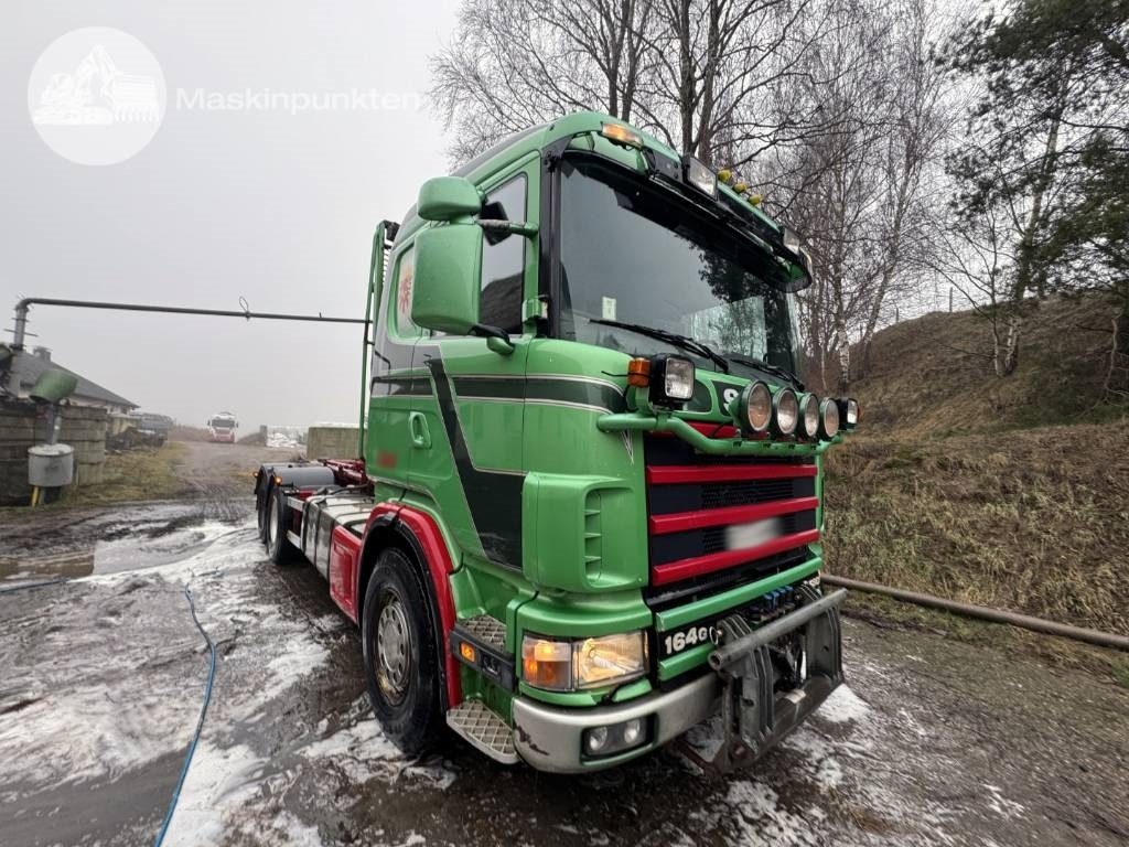 Scania R 164-580 - Мултилифт с кука камион: снимка 1 Scania R 164-580 - Мултилифт с кука камион: снимка 1