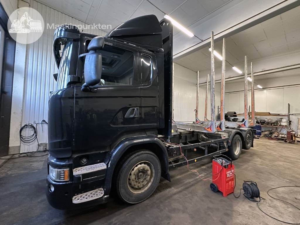 Scania R 490 LB - Камион за дърва: снимка 4 Scania R 490 LB - Камион за дърва: снимка 4