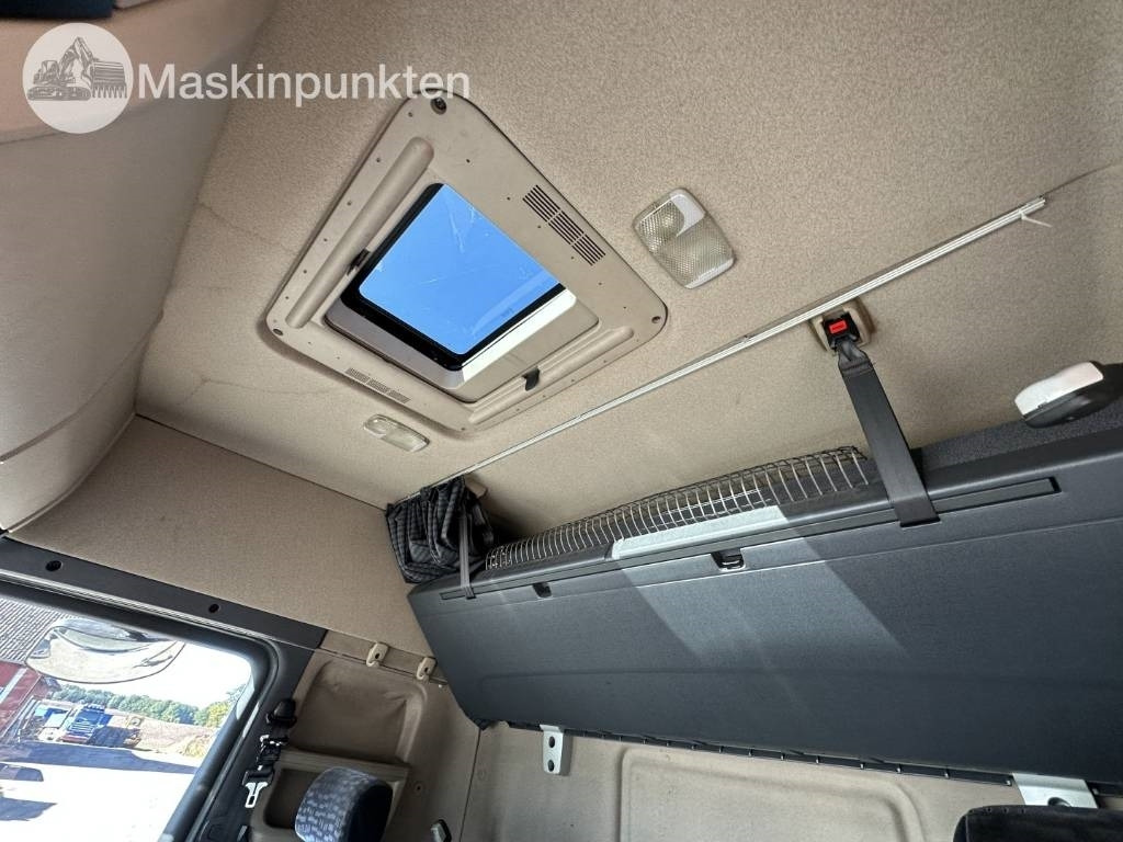 Шаси кабина Scania R 560 LB: снимка 19 Шаси кабина Scania R 560 LB: снимка 19