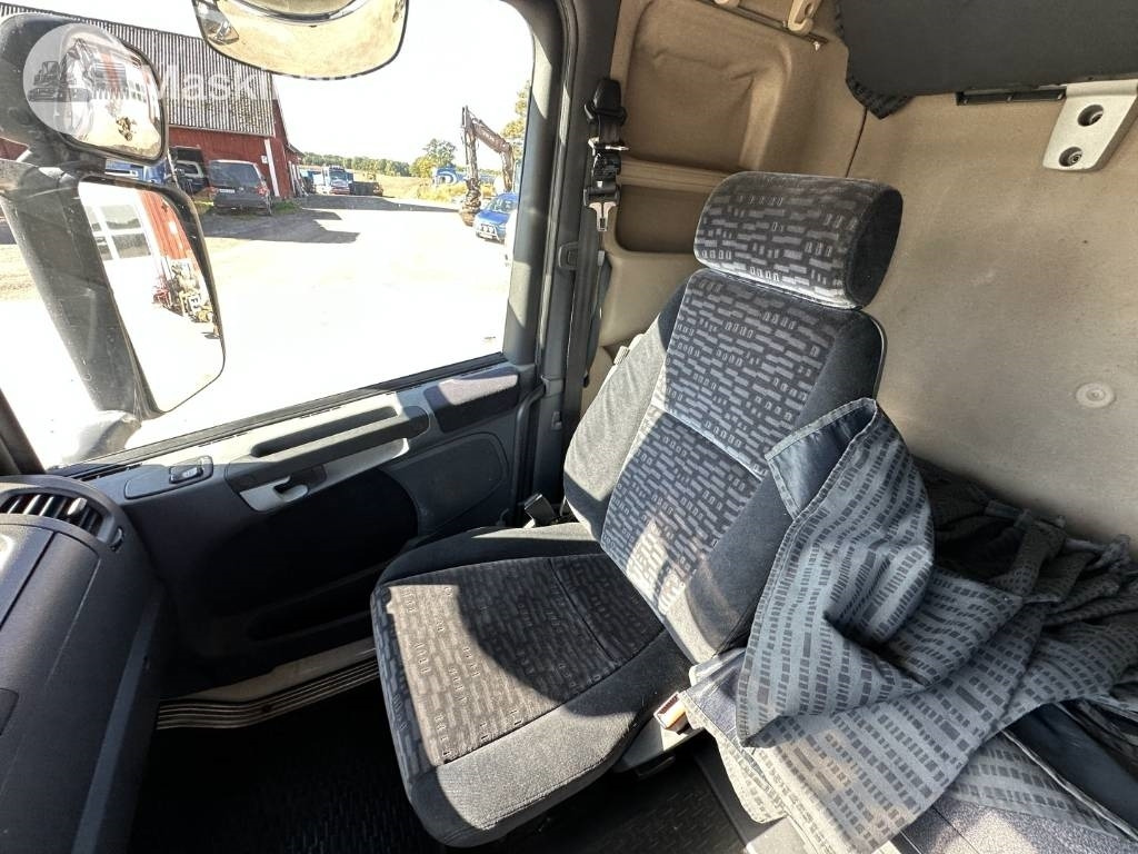 Шаси кабина Scania R 560 LB: снимка 28 Шаси кабина Scania R 560 LB: снимка 28