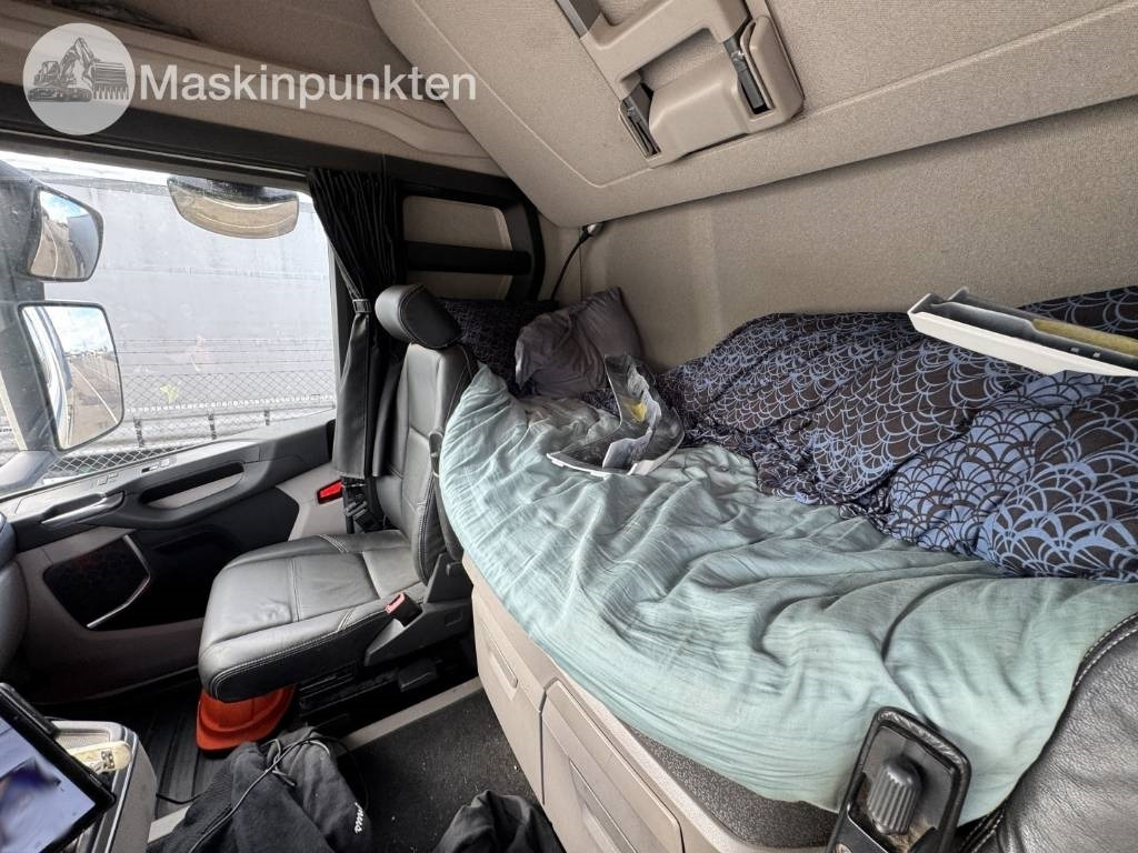 Мултилифт с кука камион Scania R 580 EKIPAGE: снимка 40