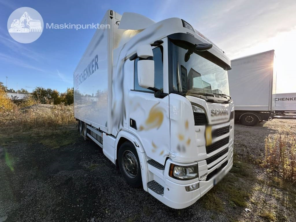 Scania R 580 - Камион фургон: снимка 2 Scania R 580 - Камион фургон: снимка 2