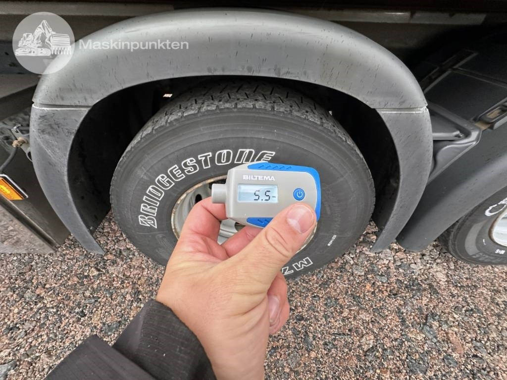 Контейнеровоз/ Сменна каросерия камион Scania R 580: снимка 38