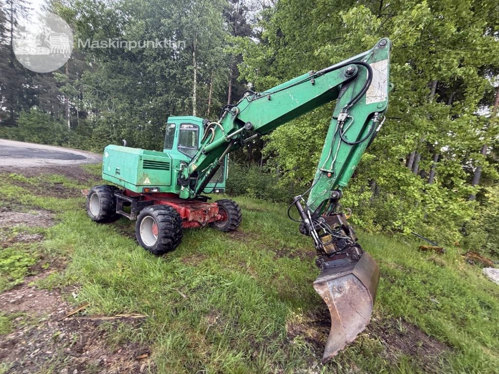 Schaeff HML 31 - Колесен багер: снимка 1 Schaeff HML 31 - Колесен багер: снимка 1
