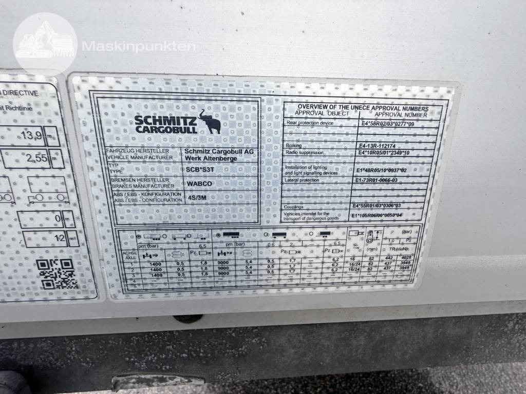 Брезентово полуремарке Schmitz Cargobull Trailer: снимка 39