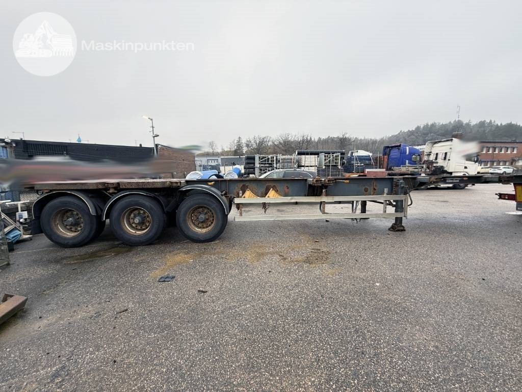 Schweriner CS 40 - Контейнеровоз/ Сменна каросерия полуремарке: снимка 5 Schweriner CS 40 - Контейнеровоз/ Сменна каросерия полуремарке: снимка 5