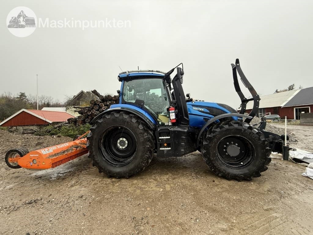 Valtra T 255 MED KRAN OCH AGGREGAT! - Горски трактор: снимка 2 Valtra T 255 MED KRAN OCH AGGREGAT! - Горски трактор: снимка 2