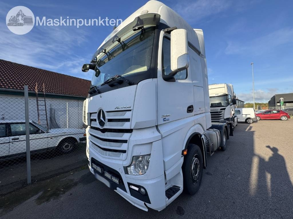 Mercedes-Benz Actros 963-4-C - Влекач: снимка 1 Mercedes-Benz Actros 963-4-C - Влекач: снимка 1