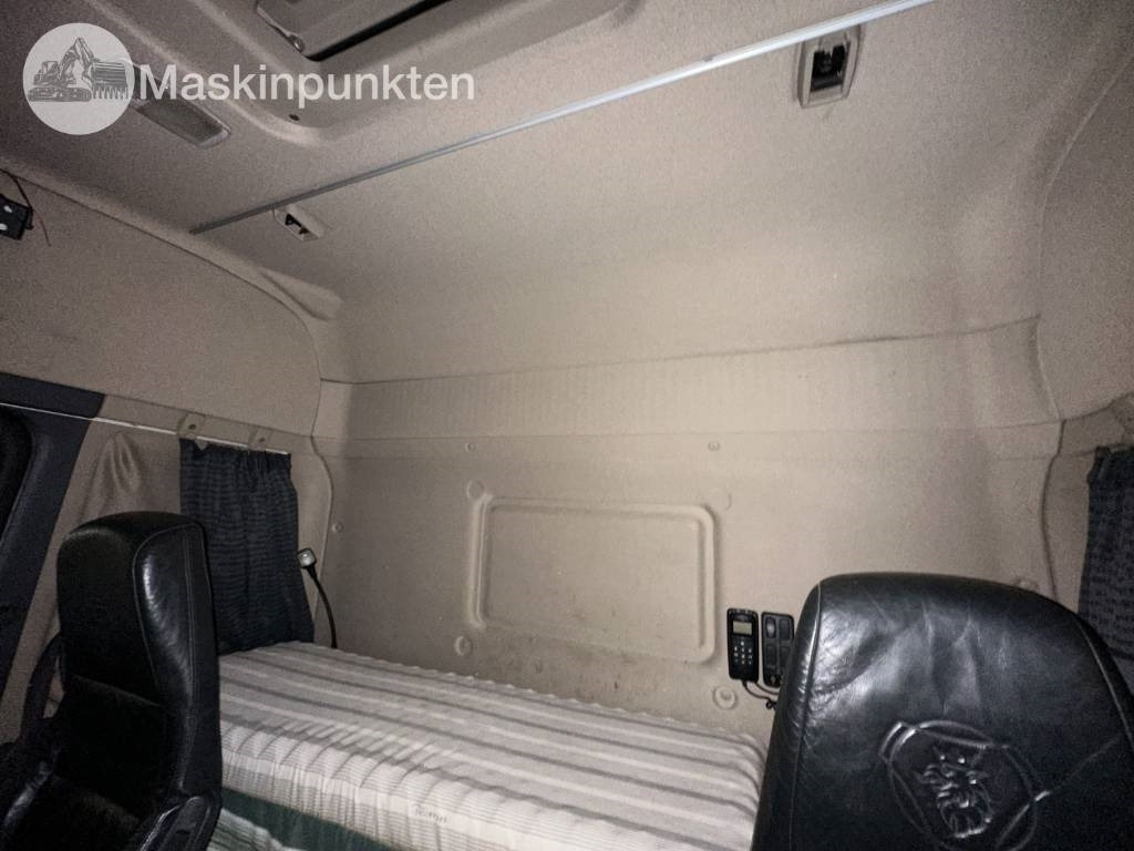 Влекач Scania R 560 gödseltrailer: снимка 16